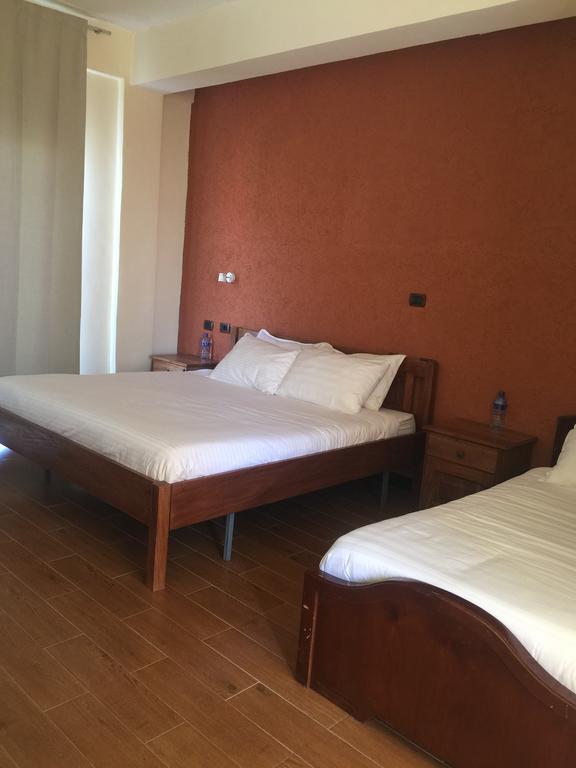 Harbe Hotel Лалибэла Экстерьер фото