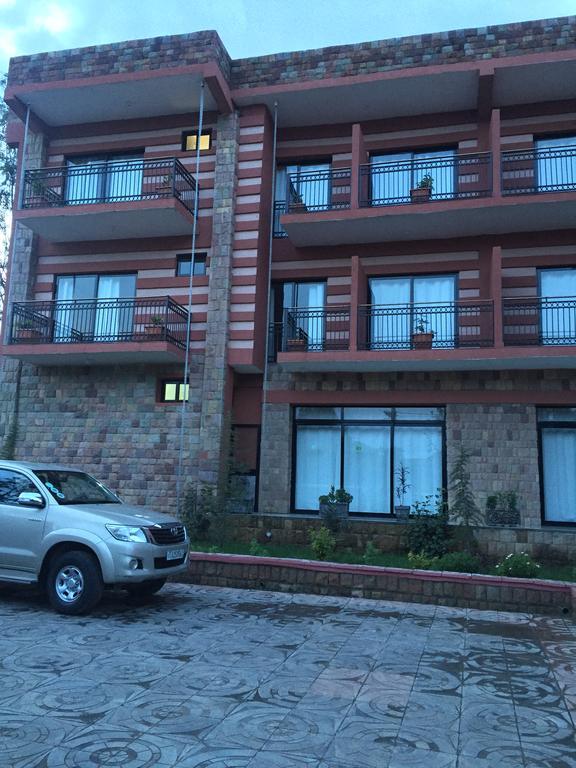 Harbe Hotel Лалибэла Экстерьер фото