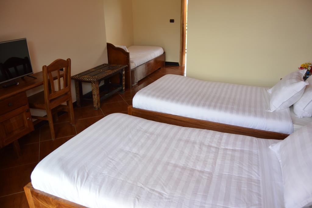 Harbe Hotel Лалибэла Экстерьер фото