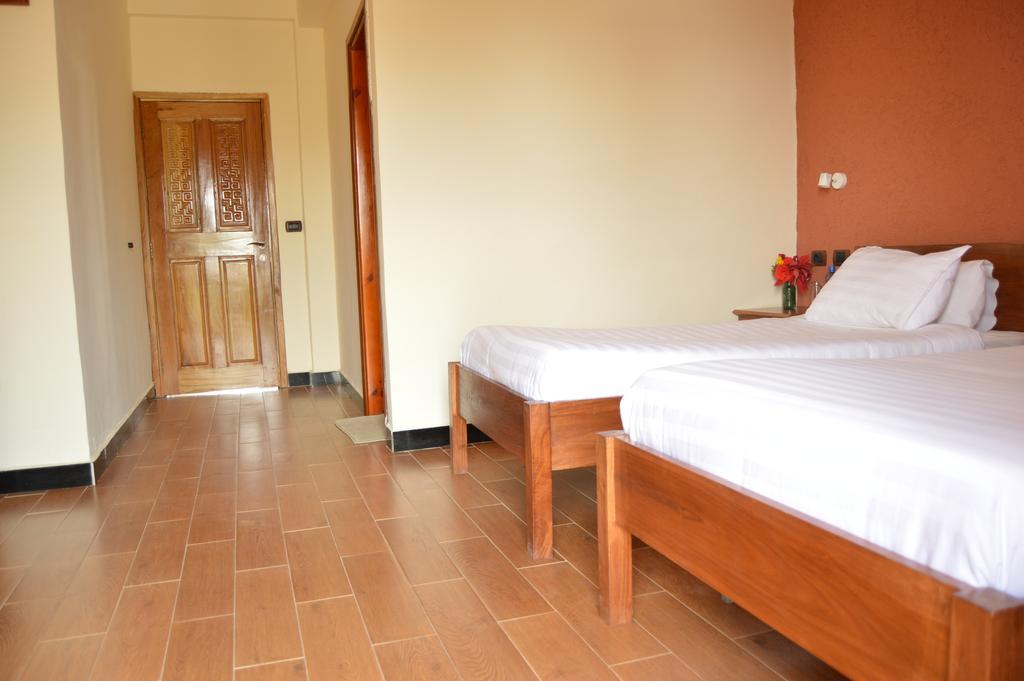 Harbe Hotel Лалибэла Экстерьер фото